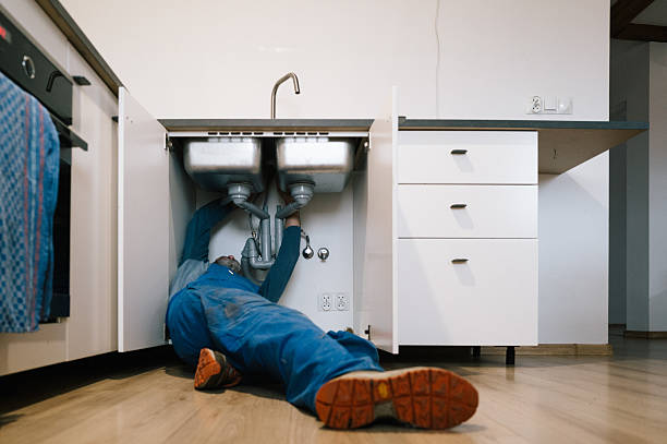 Professional Leak Detection technician working in Kohler, WI